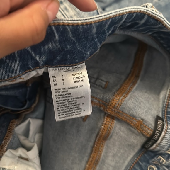 Jean - Picture 3 of 3